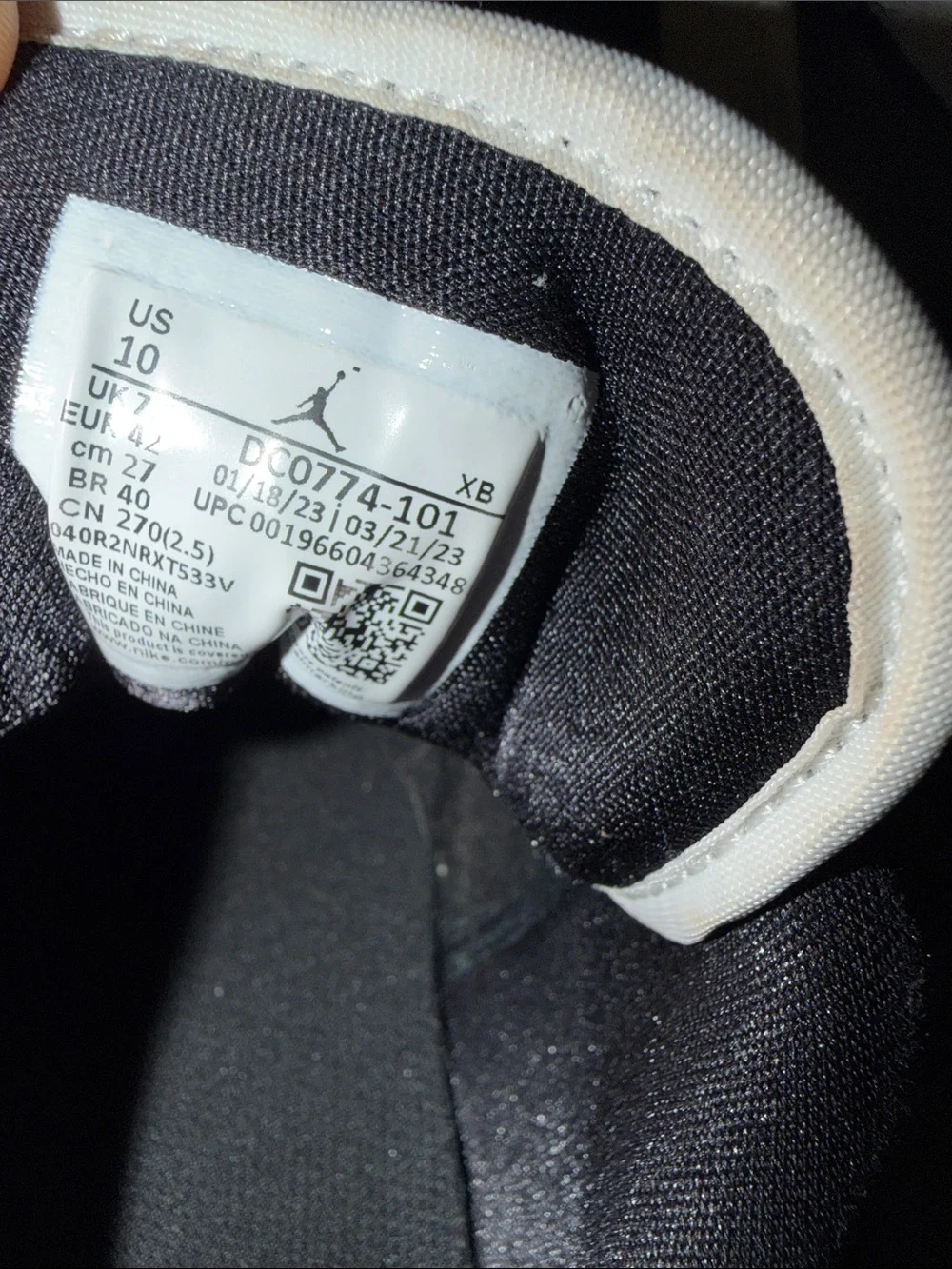 Jordan low top